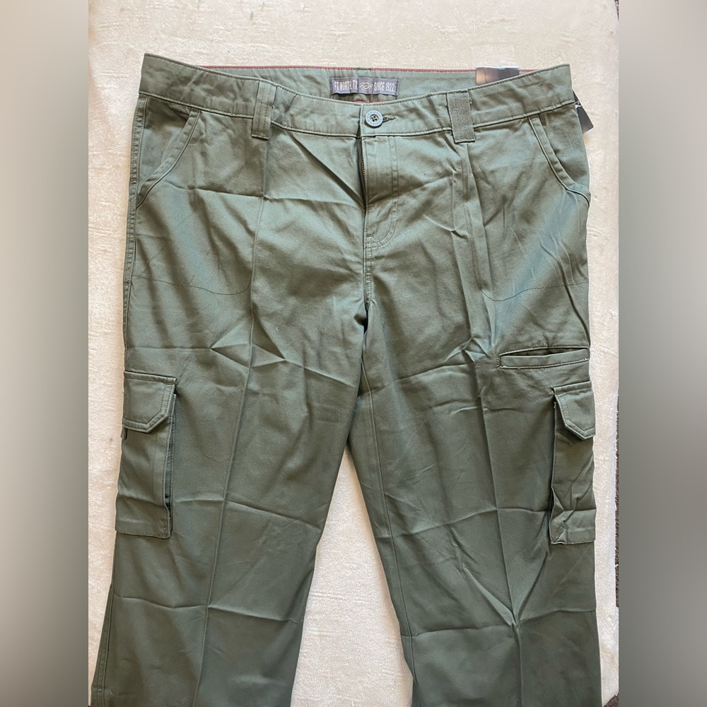 Dickies Green Cargo Pants - New